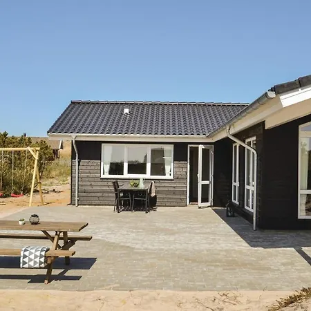 Four Bedroom Holiday In Hvide Sande 別荘 *