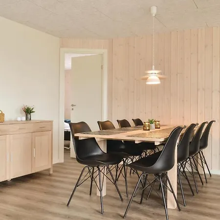 Four Bedroom Holiday In Hvide Sande 別荘